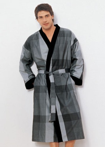 махровый мужской халат с шелковым подкладом